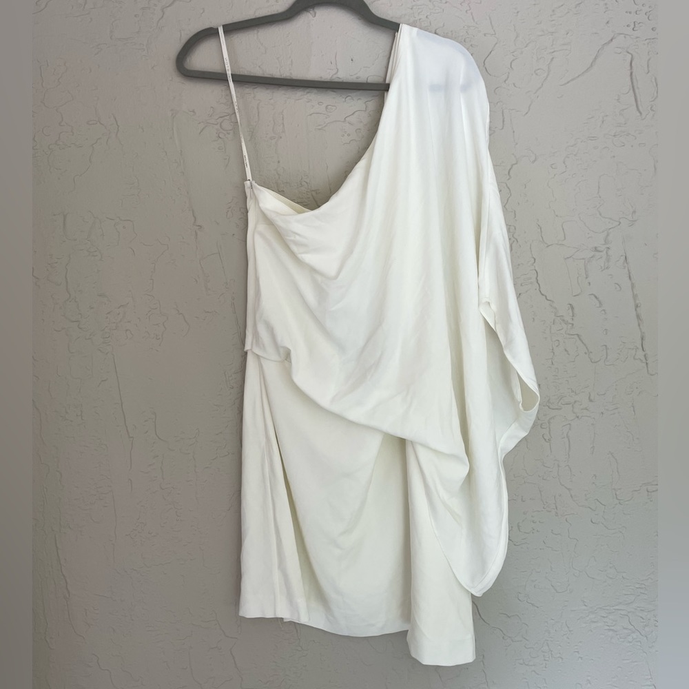 Brand New BNWT Halston Heritage one shoulder dress size 14 or 12
